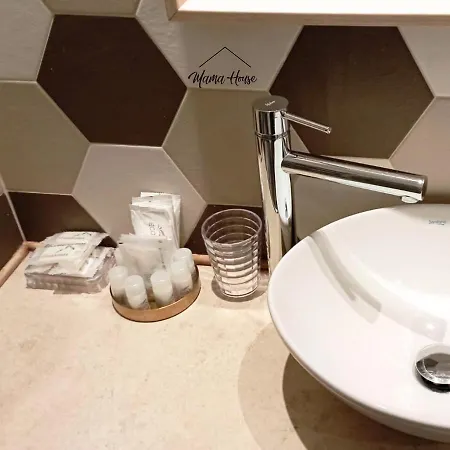 Mama House 招待所