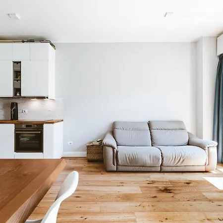 Mico Citylife Luxuryflat, 100m Metro *