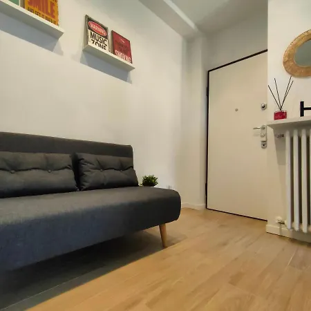 Apartment Your New Near Campus Bocconi And Romolo Milan