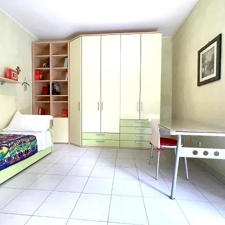 Апартаменты Accomodo Mib28 Bivano Navigli *