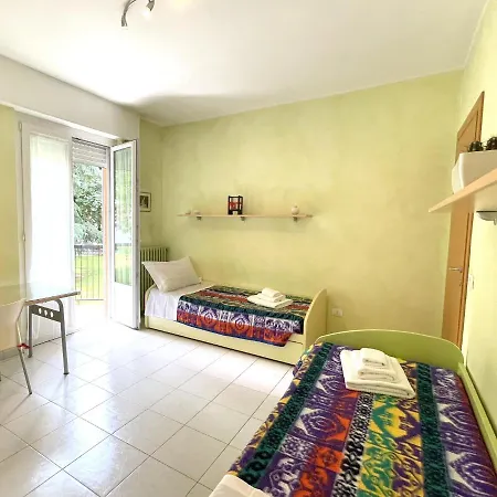 Accomodo Mib28 Bivano Navigli * Милан