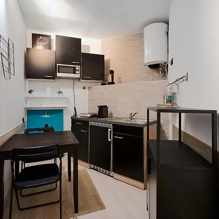 Xenia - Nuovo In Zona Tranquilla Appartamento
