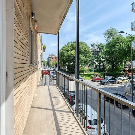 Bnbutler - Stromboli, 22 - Ampio, Luminoso Ed Elegante アパート ミラノ