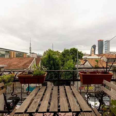 Apartment Beplace In Lotto Milan