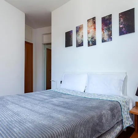 Stazione - Ariel - Luminoso Con Terrazzo Fino A 6 Posti Letto