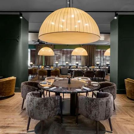 Radisson Collection Hotel, Santa Sofia 5* Milan