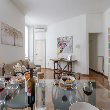 The Rent - Gorgeous Two-bedroom In Porta Nuova District Apartmán Milán