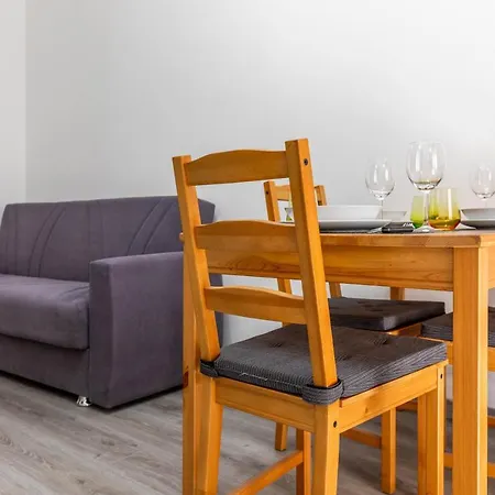 Station & Duomo - Shopping District *