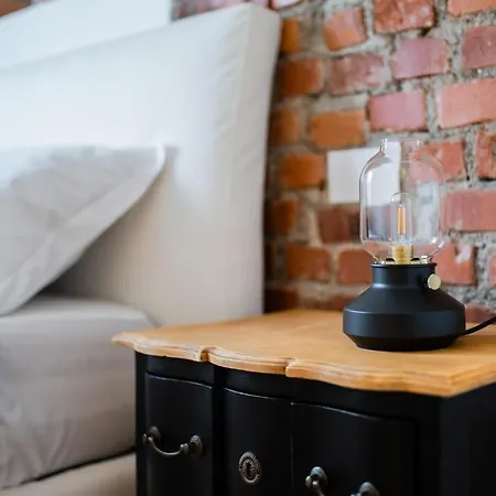 Apartment Ross Quadrell - *