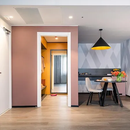Quark Hotel