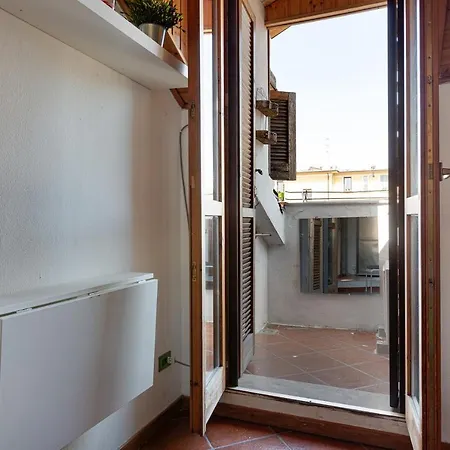 Dateo Balcony *