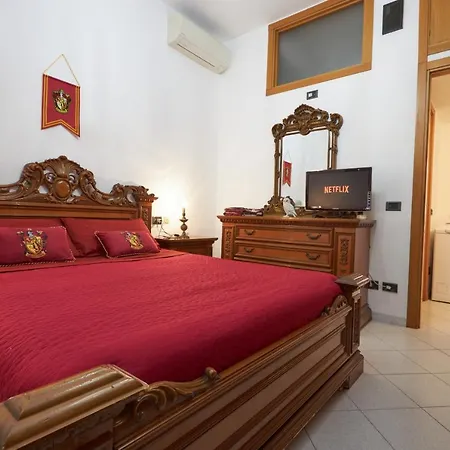 Harry Potter's Magic House - Metro M4 - Linate - Citta Studi Apartment Milan