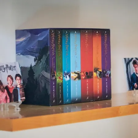 Harry Potter's Magic House - Metro M4 - Linate - Citta Studi * Milánó