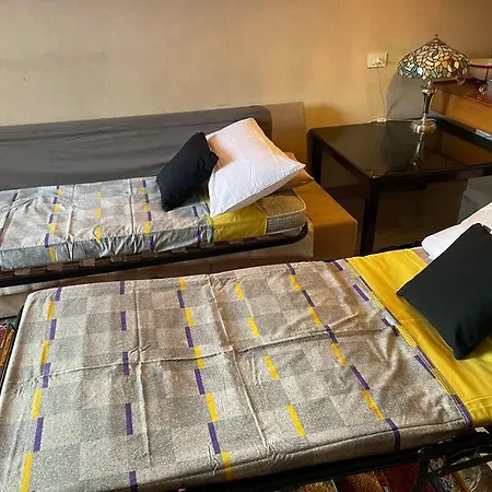 Navigli Hideaway - 5 Minutes From Metro Lejlighed *