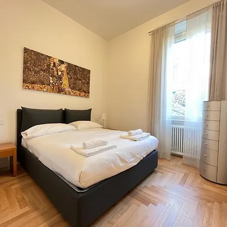 Apartment Kibilu - Corso Ventidue Marzo - Centro Citta Milan