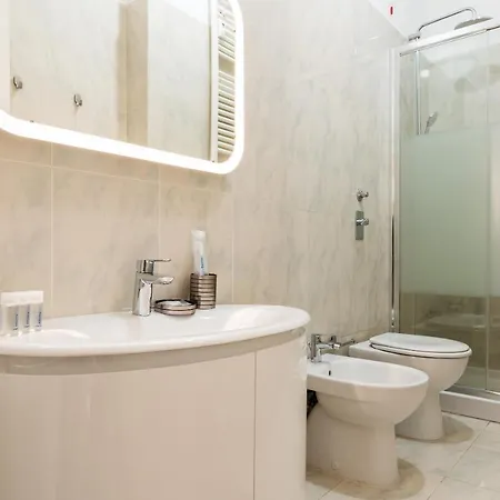 Apartment Easyhomes - Manusardi Milan