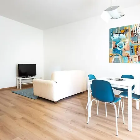 Apartman Modern New Near Corso Sempione *