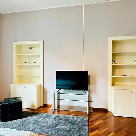 Sweet Navigli S2 Apartman *