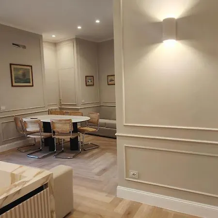 Marcora 6r Luxury Living In Brera - 15min Walk To Duomo Lejlighed *