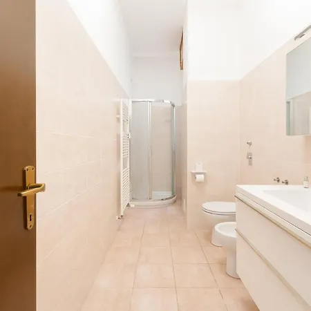 Apartamento Con Terrazzo A Milano- Greco Pirelli! *