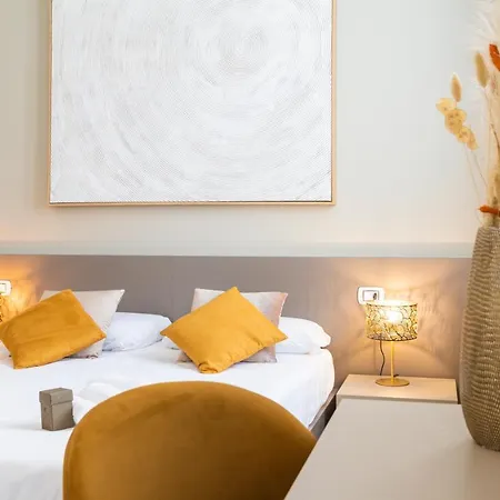 Martini Bed & Breakfast 4*