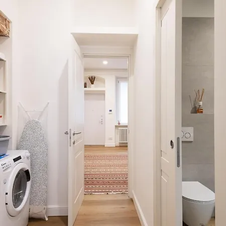 Easylife - - Gregorio 17 P2 - Porta Venezia Appartamento *