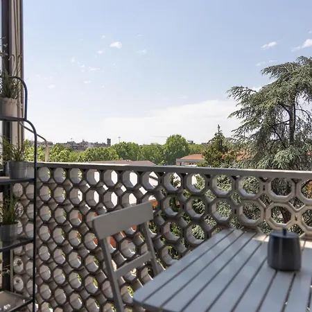 Bocconi Elegante Con Wifi Apartmán