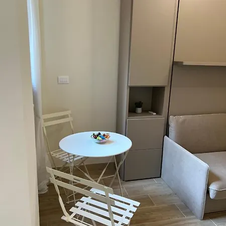 Delizioso Monolocale Zona Washington Milano