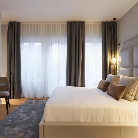 Apartamento Prestige Boutique - Piazza Duomo View Milão