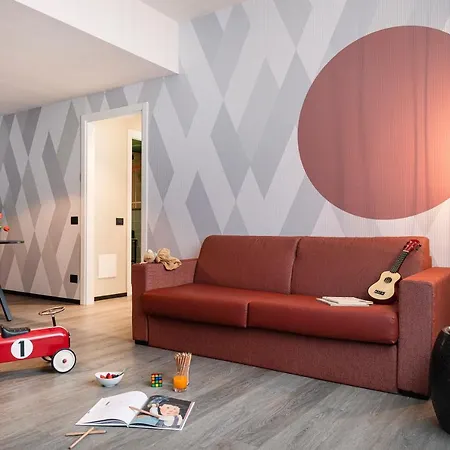 Hotel Quark 4*