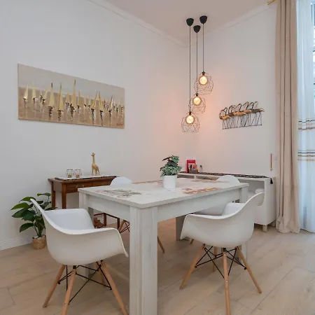 Luxury White Loft Orti 14 * Milán