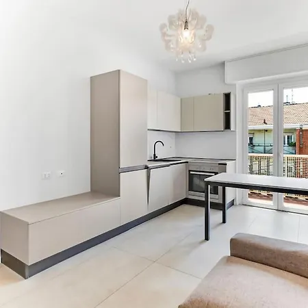 Alessia's Flat - Caroli *