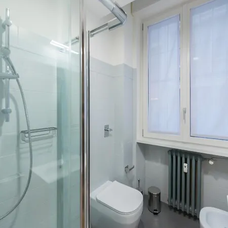 Montenapoleone 5 Min Duomo Fashion Center Apartmán *