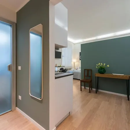 Montenapoleone 5 Min Duomo Fashion Center Apartmán Milán