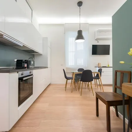 Montenapoleone 5 Min Duomo Fashion Center * Milán