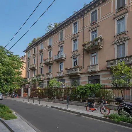 Apartment Luxury White Loft Orti 14 Milan