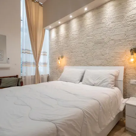 Luxury White Loft Orti 14 *
