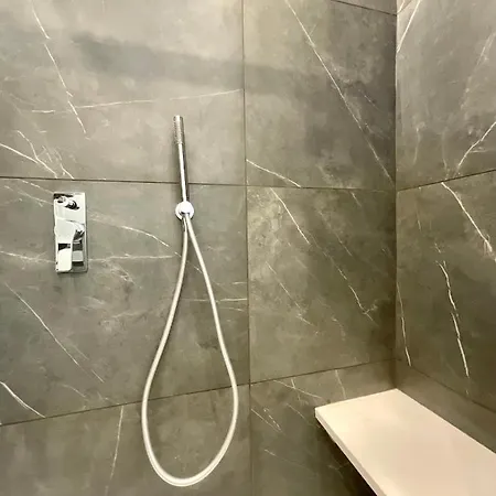 Apartment - Charlize - In The Heart Of