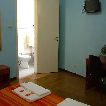 Mercurio Hotel 2*