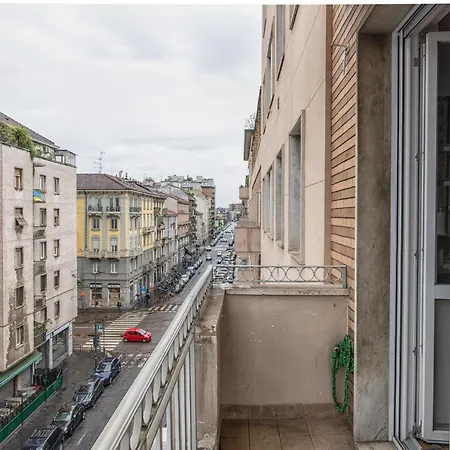 Luxury Flat By Station / Unique View