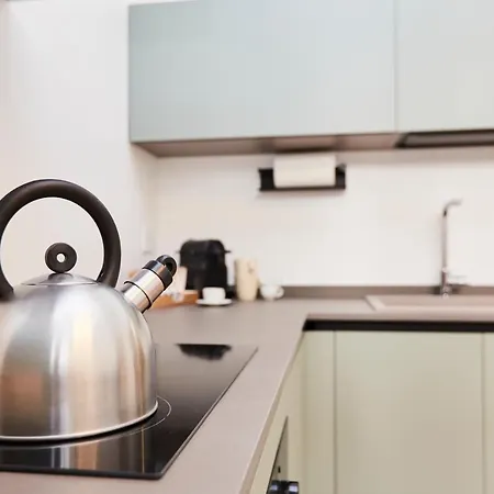 Urban Flats Modern Few Minuts From Duomo