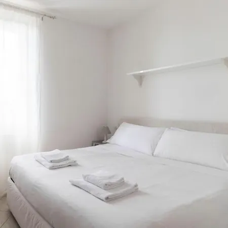 Italianway Easy - Andrea Ponti 1 * Milán