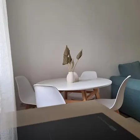 La Casa Salvia Tra Bocconi E Navigli Mailand