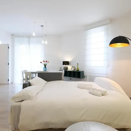 Primopiano - Savona A * ميلان