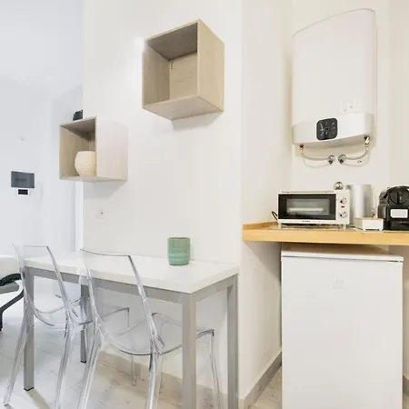 Easylife - Comodo Studio In Corso Di Porta Romana