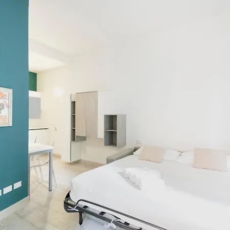 Easylife - Comodo Studio In Corso Di Porta Romana Apartment