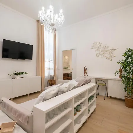White Loft Near Duomo Orti 14 Appartement Milaan