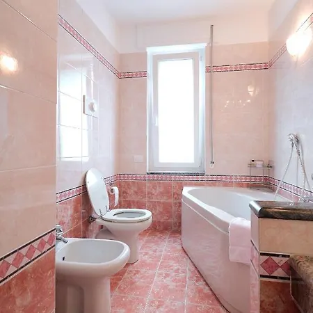 Appartement Mico Garden View Citylife Executive Milaan