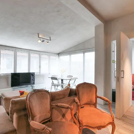Primopiano - Previati Apartment