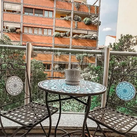 The Boutique - Downtown - Close To Bocconi Апартаменты